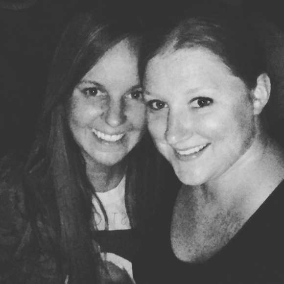 Meet your Posher, Courtney - Picture 1 of 1